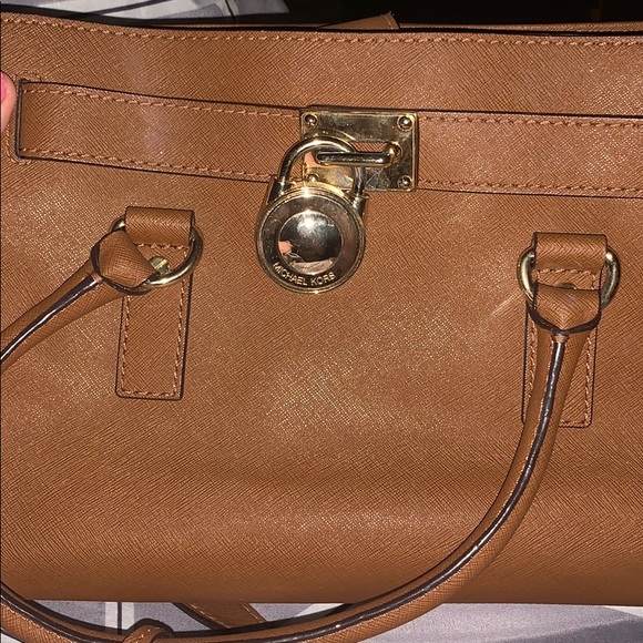 SOLD Brown Michael Kors bag - Picture 1 of 7